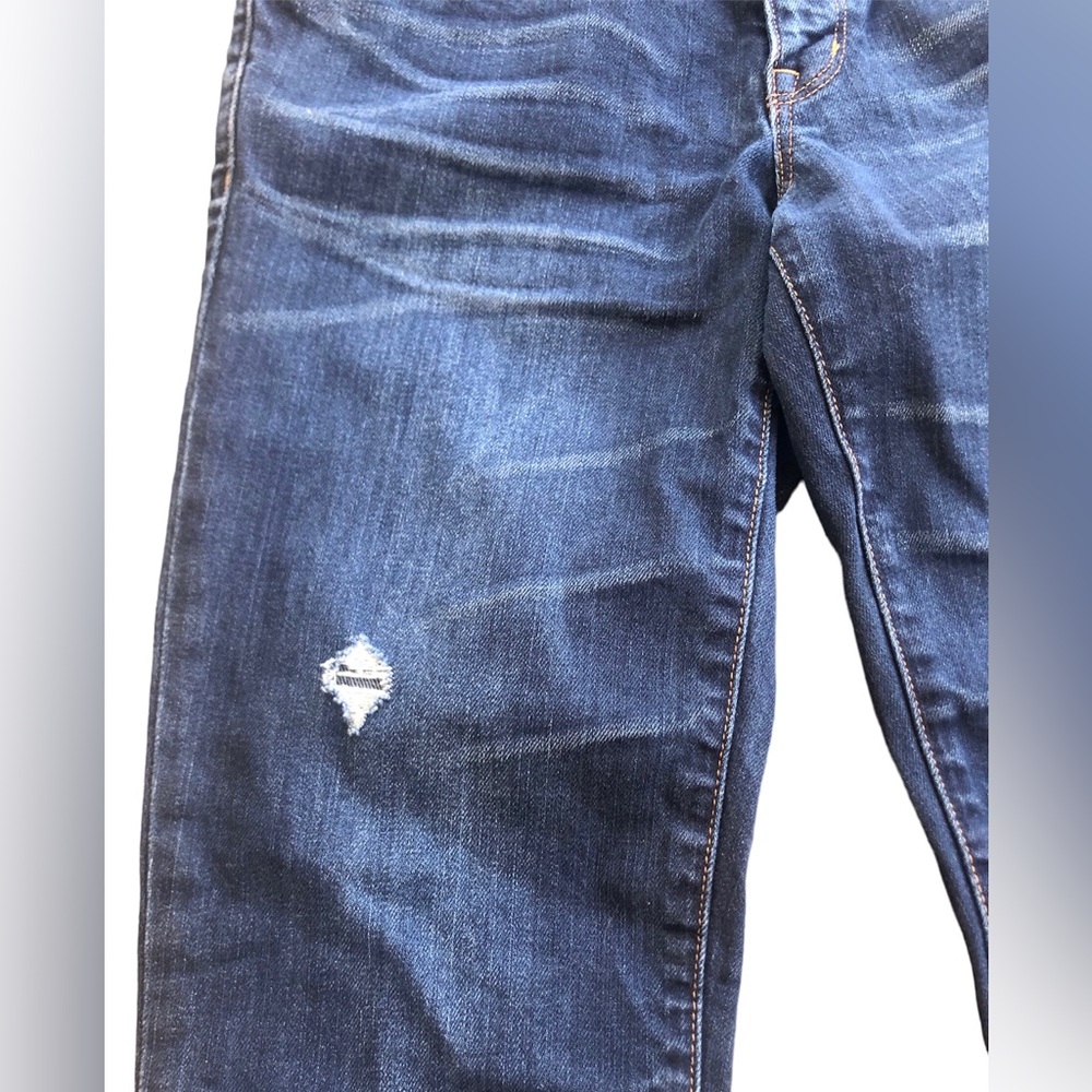 Women’s Gap Skinny Jeans - Picture 2 of 6